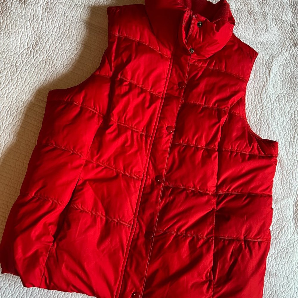 Old Navy Puffer Vest